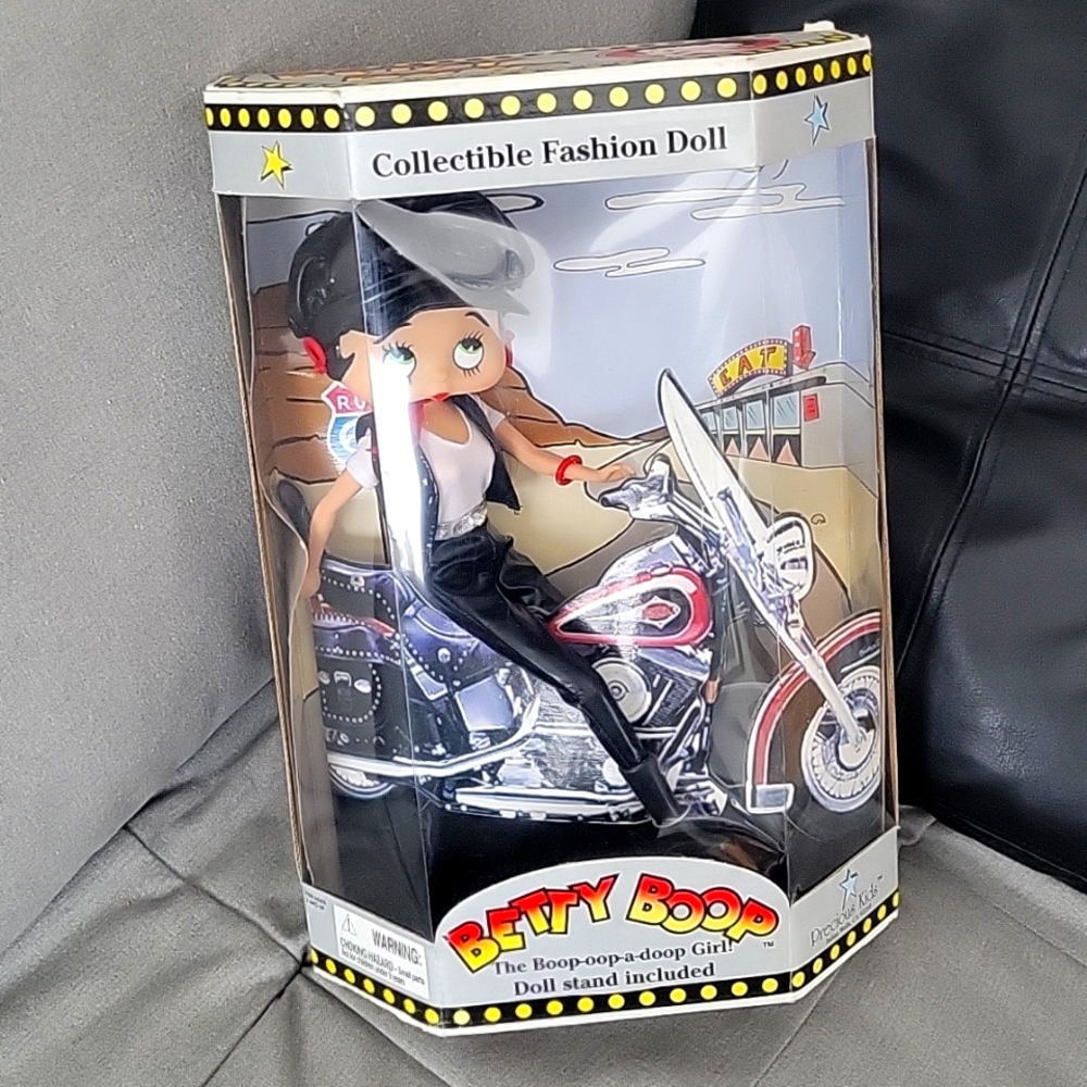 Betty Boop Collectible Fashion Doll NIB